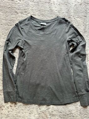 Women’s long sleeve Colombia shirt